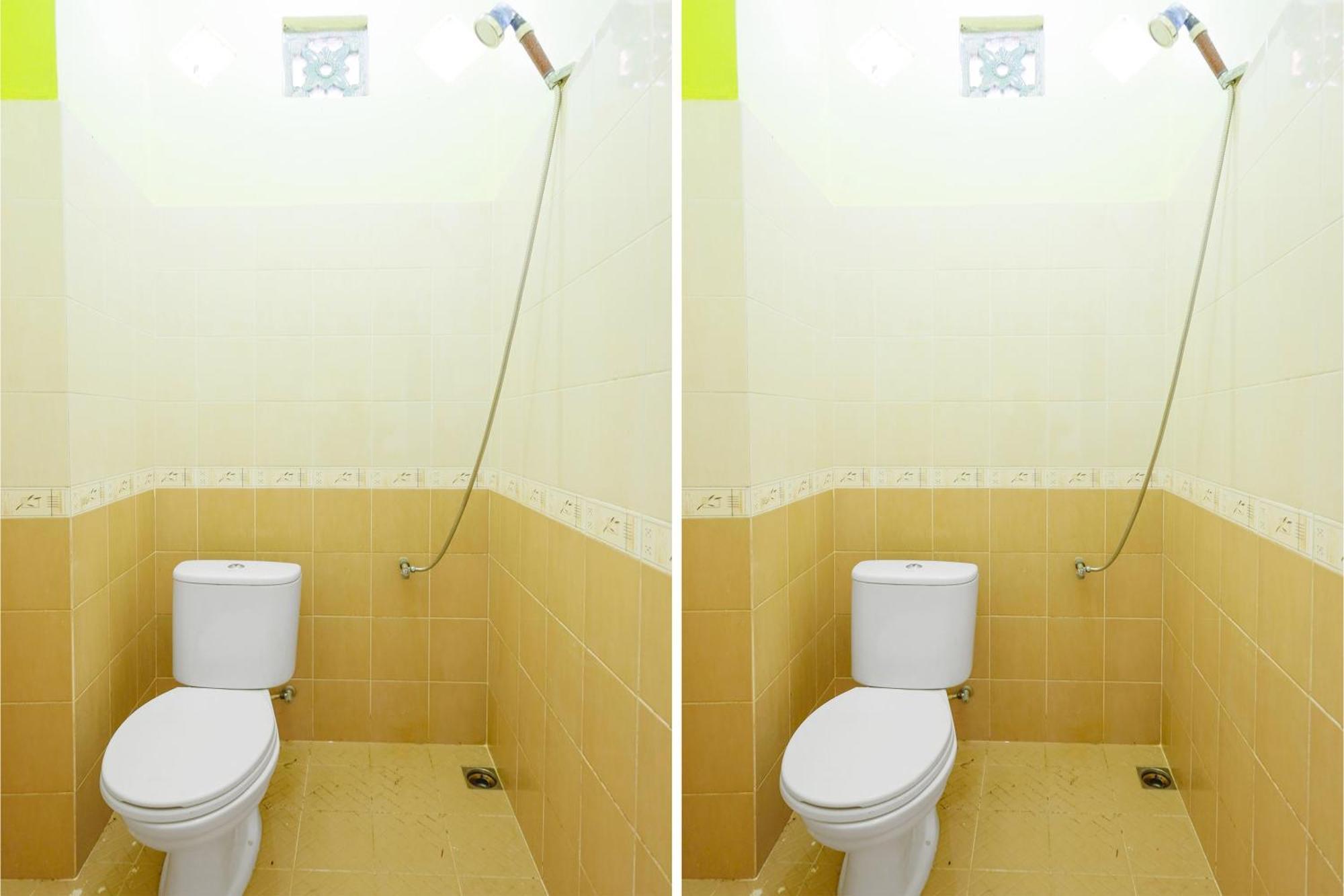 Spot On 91343 Kartika Guest House Syariahnearpantai Stres Jodoh  Екстер'єр фото